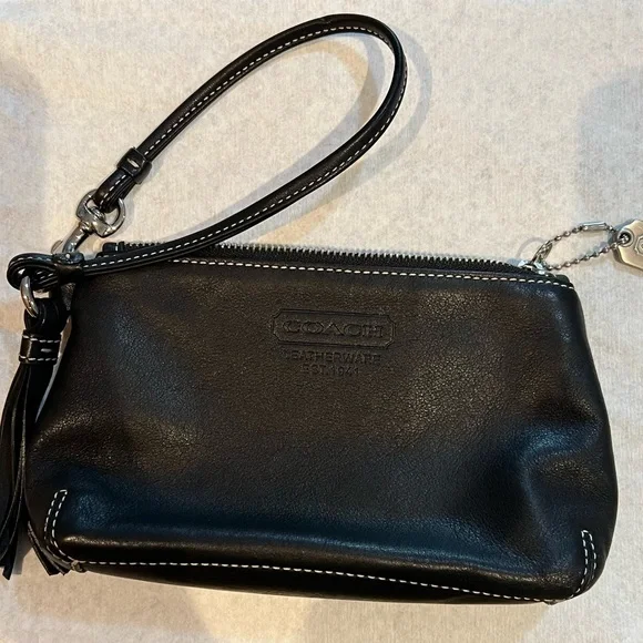 Coach Black Leather Wristlet with White Stitching - Picture 1 of 4